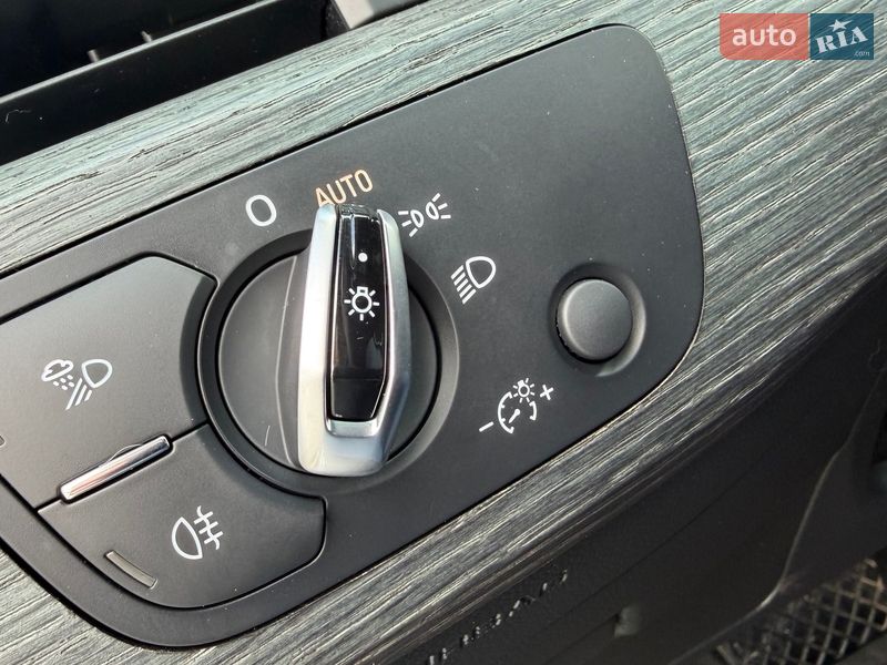 Седан Audi A4 2017 в Києві фото 18 Седан Audi A4 2017 в Києві