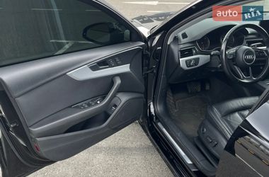 Седан Audi A4 2016 в Киеве