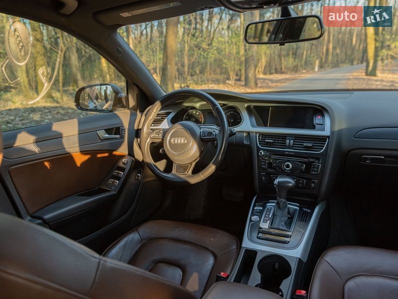 Седан Audi A4 2015 в Києві