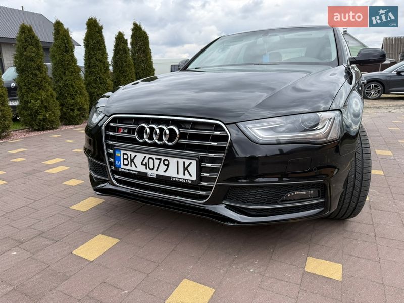 Audi A4 2015