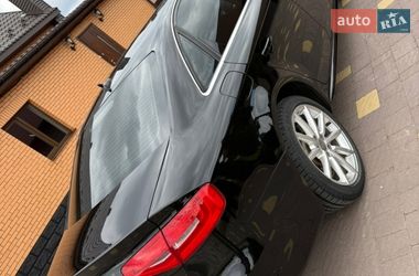 Седан Audi A4 2015 в Вараше