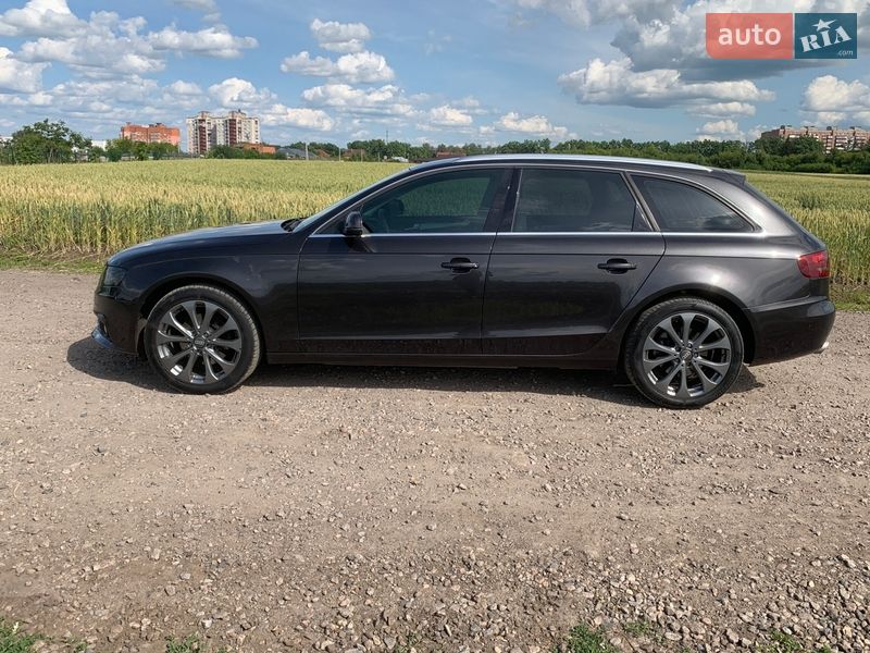 Универсал Audi A4 2010 в Сумах