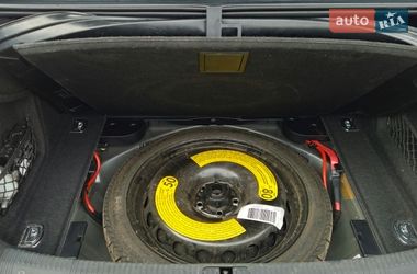 Седан Audi A4 2017 в Ромнах