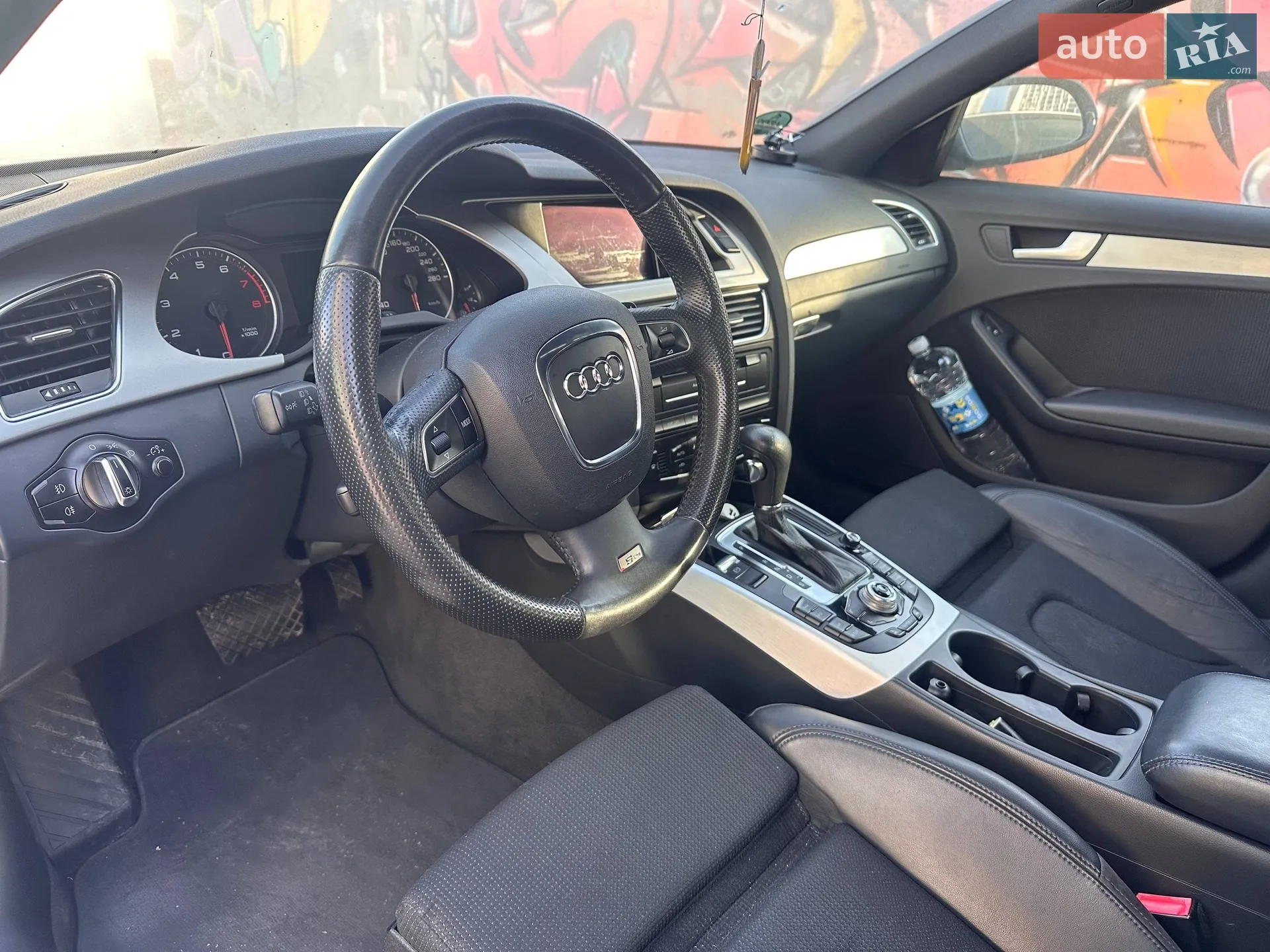2010 Audi A4 - мініатюра 8