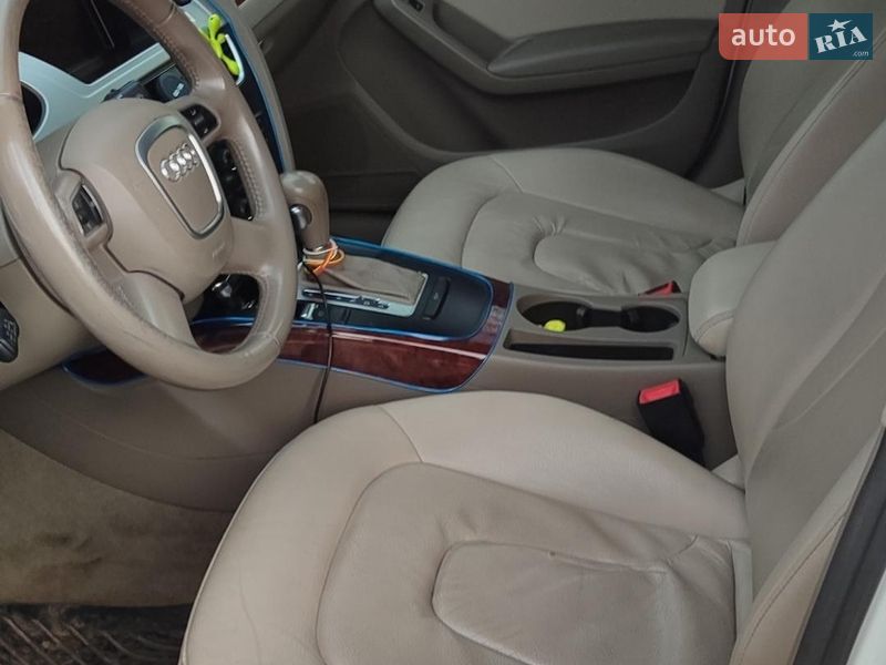 Седан Audi A4 2012 в Карловке фото 5 Седан Audi A4 2012 в Карловке