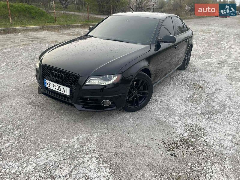 Седан Audi A4 2012 в Дніпрі