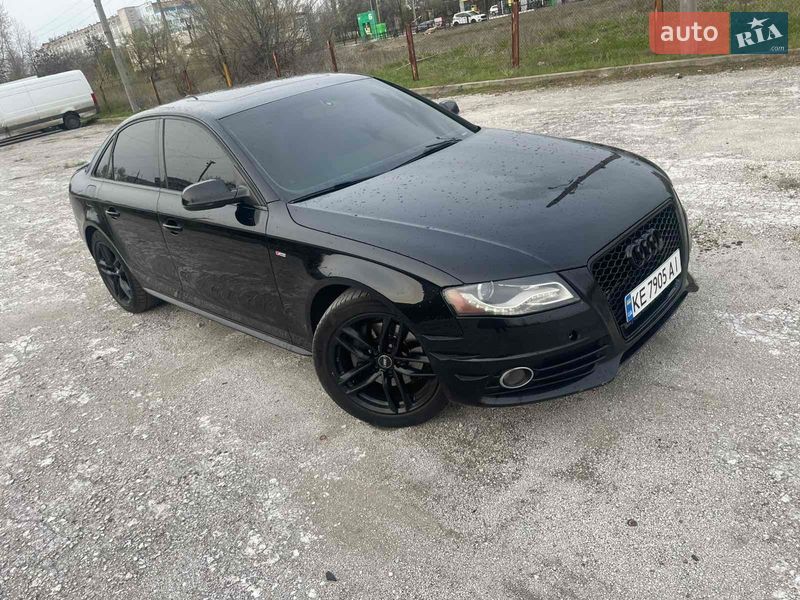 Седан Audi A4 2012 в Дніпрі