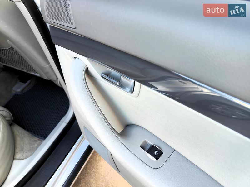 Седан Audi A4 2004 в Києві фото 55 Седан Audi A4 2004 в Києві
