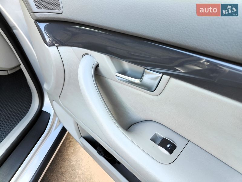 Седан Audi A4 2004 в Києві фото 47 Седан Audi A4 2004 в Києві