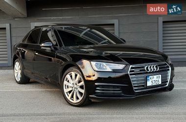 Седан Audi A4 2016 в Киеве