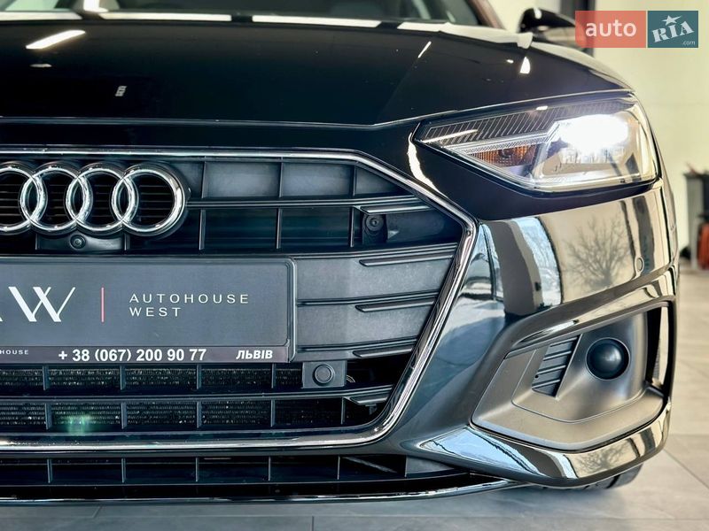 Седан Audi A4 2021 в Львові