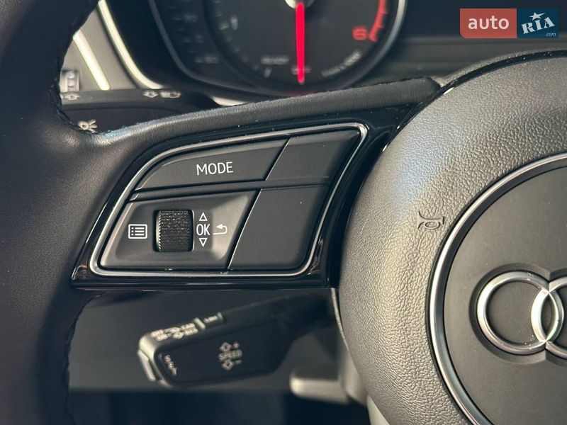 Седан Audi A4 2021 в Львові