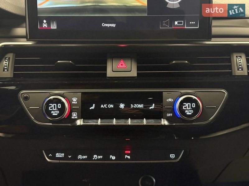 Седан Audi A4 2021 в Львові