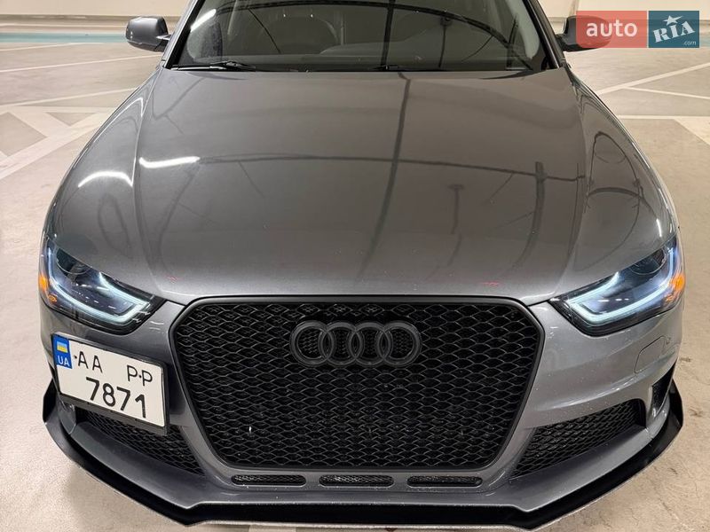 Седан Audi A4 2013 в Киеве