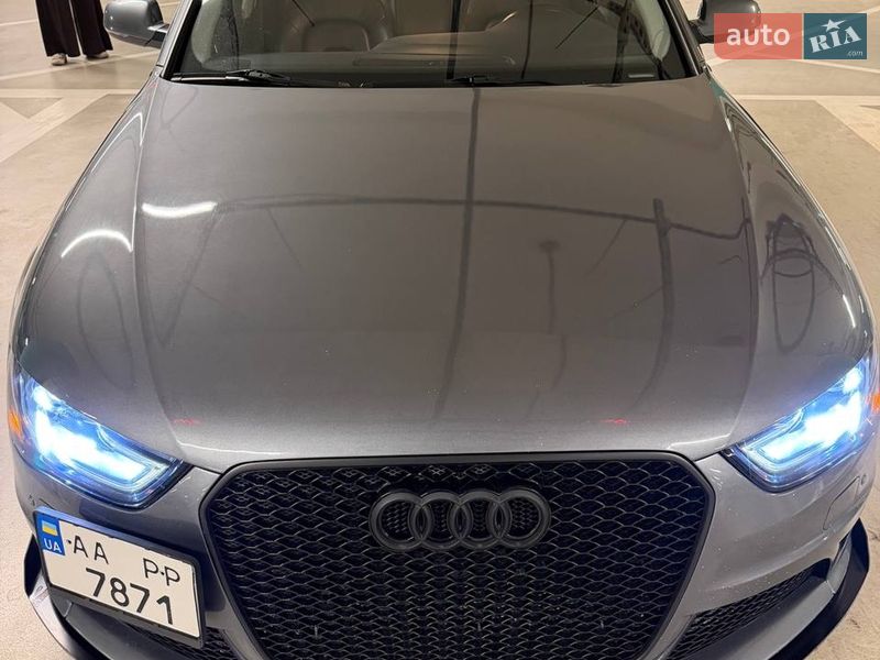 Седан Audi A4 2013 в Киеве