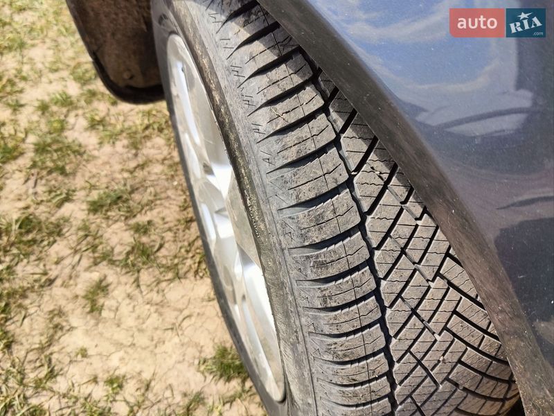 Універсал Audi A4 2004 в Шаргороді