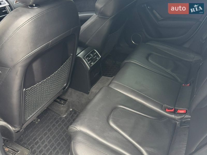 Седан Audi A4 2012 в Харкові