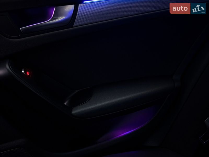 Универсал Audi A4 2015 в Мукачево