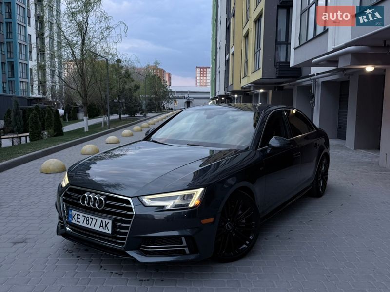 Седан Audi A4 2017 в Дніпрі