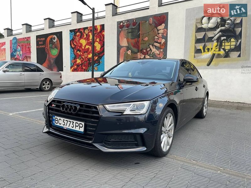 Audi A4 2016