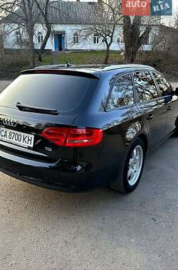 Універсал Audi A4 2013 в Корсунь-Шевченківському