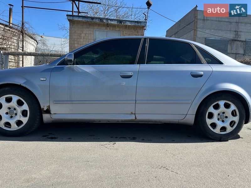 Седан Audi A4 2003 в Василькове