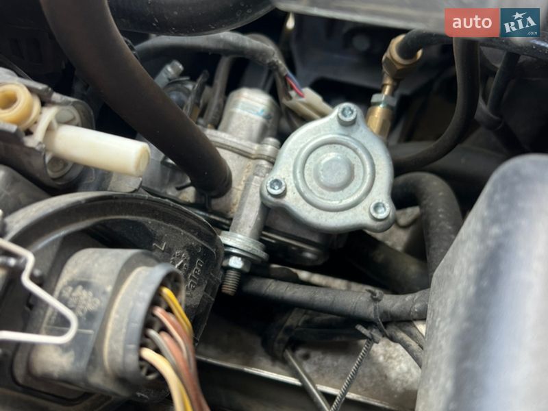 Седан Audi A4 1999 в Черновцах