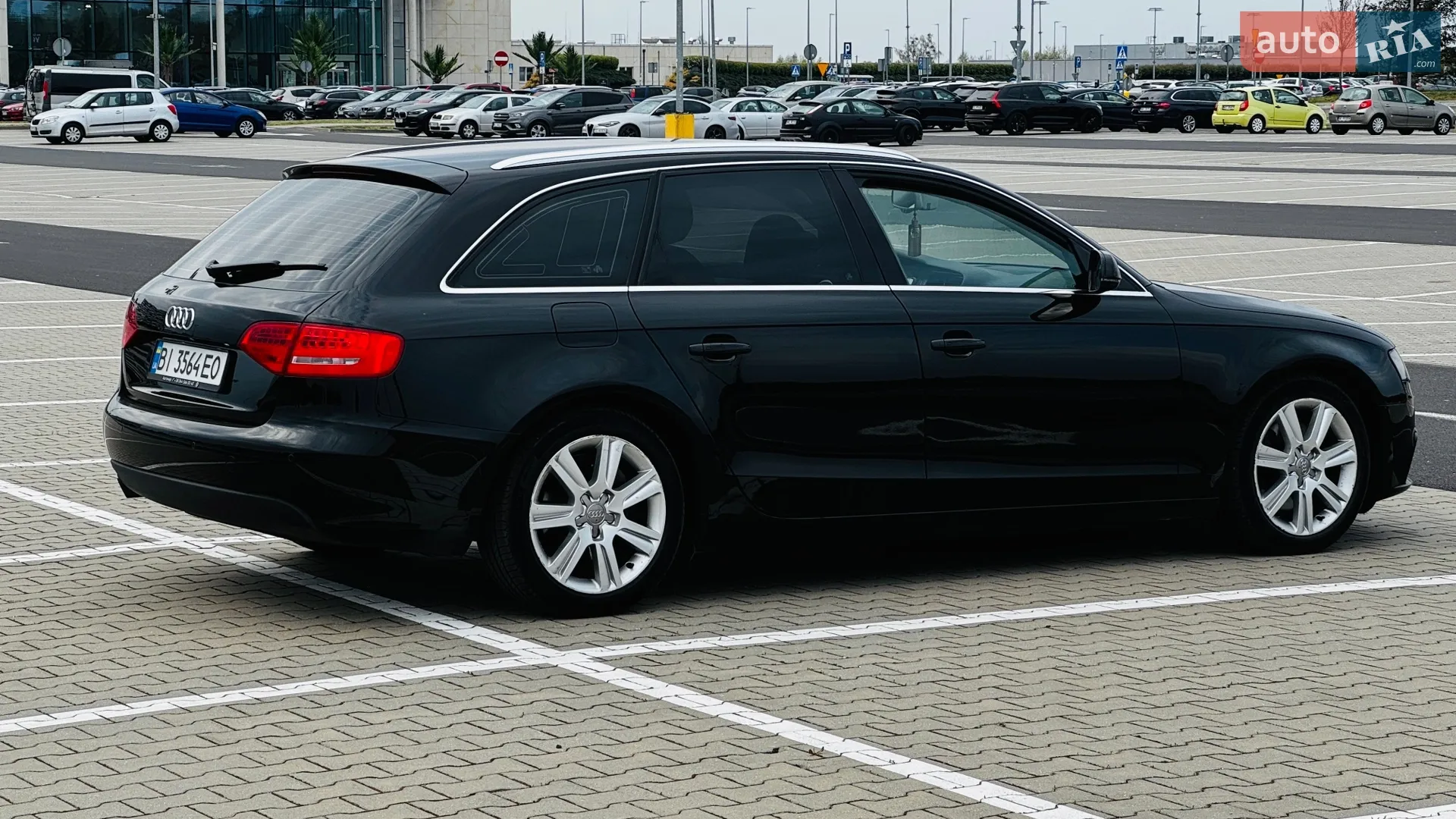 2011 Audi A4 - мініатюра 13