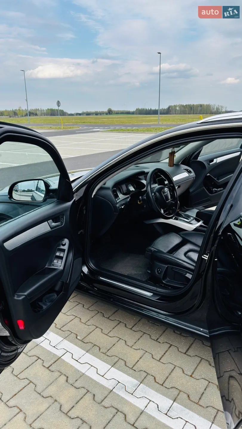 2011 Audi A4 - мініатюра 35