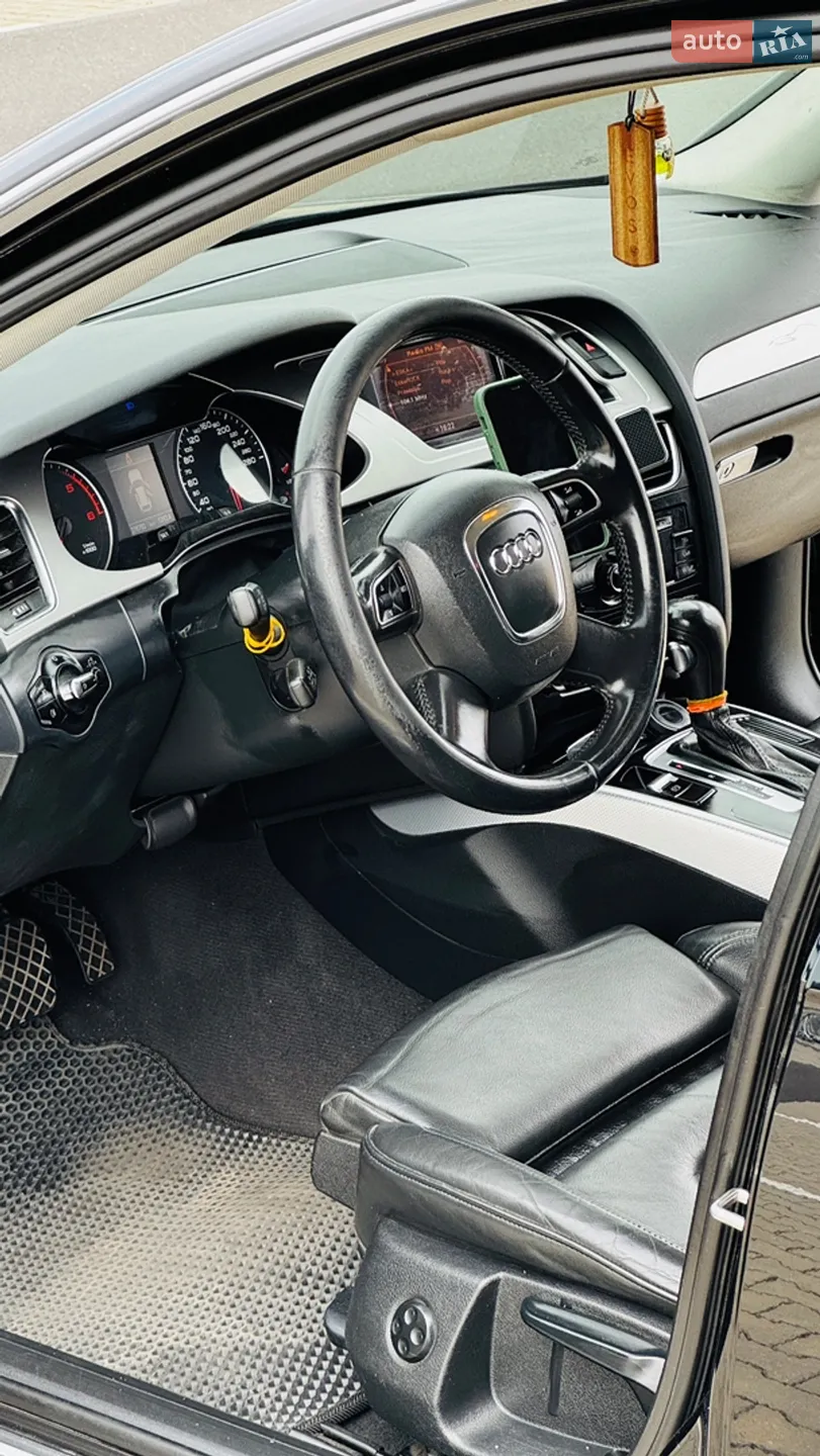 2011 Audi A4 - мініатюра 39