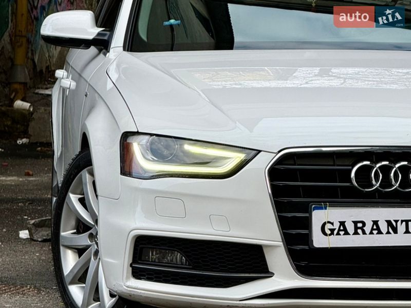 Седан Audi A4 2014 в Одессе