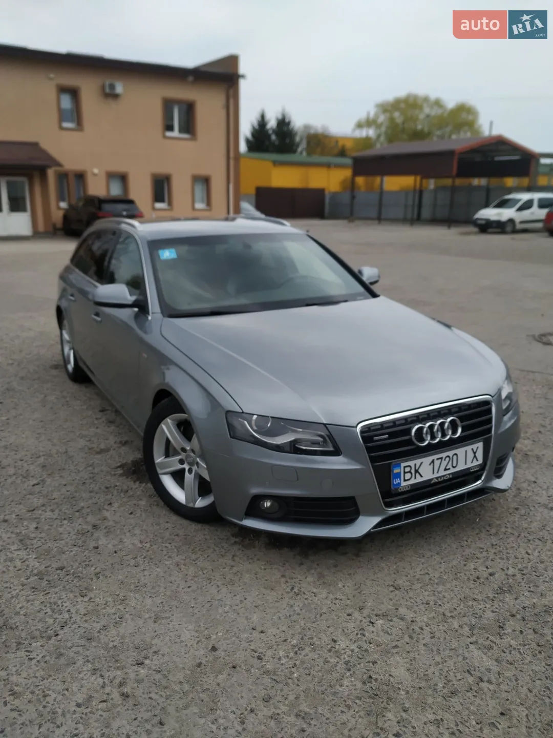 2011 Audi A4 - мініатюра 3