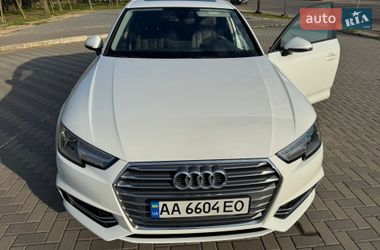 Седан Audi A4 2018 в Одесі