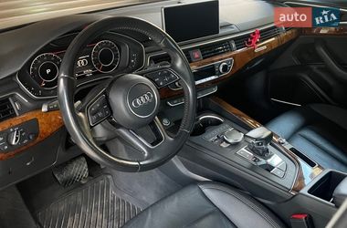 Седан Audi A4 2016 в Киеве