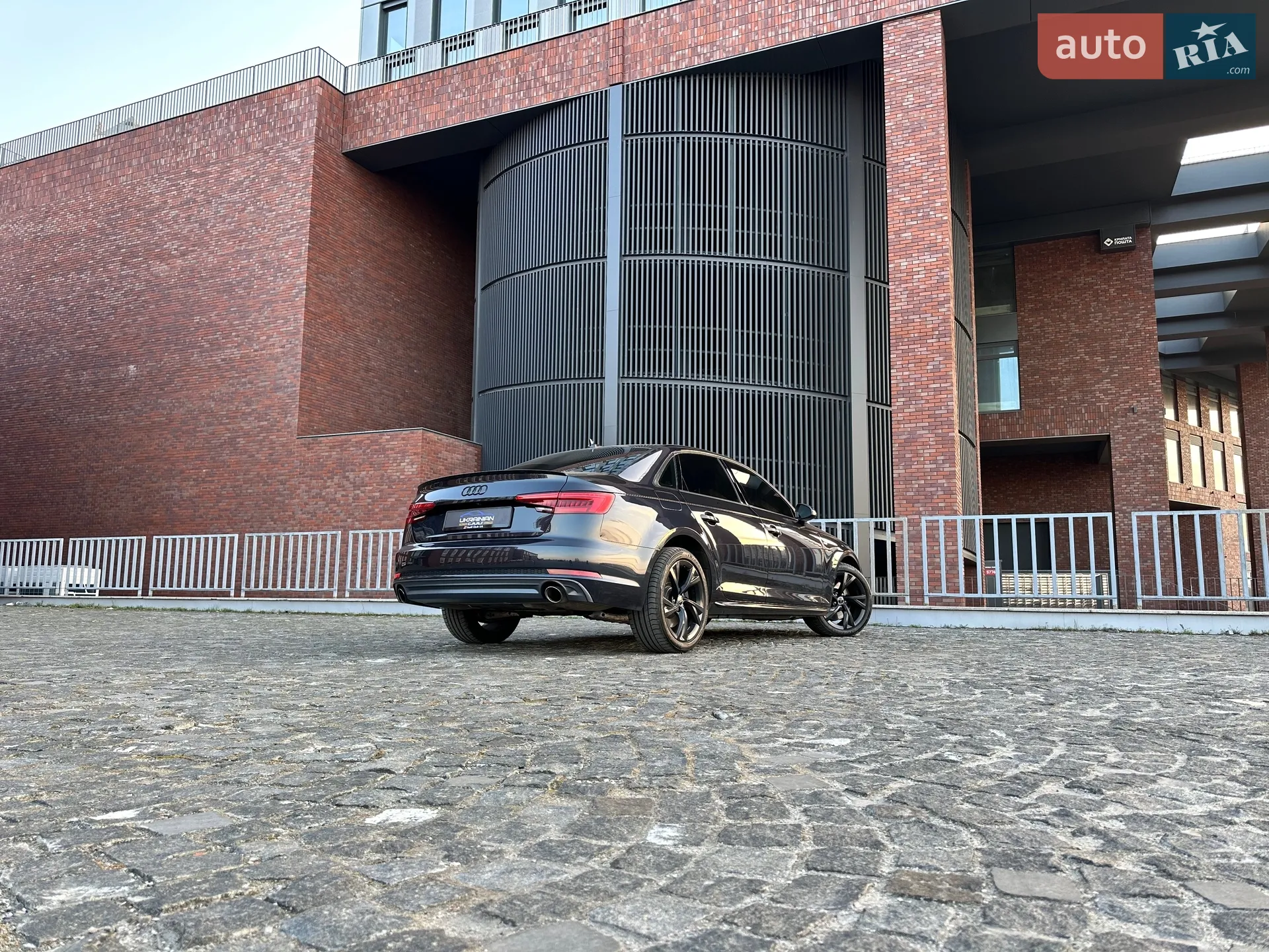 2016 Audi A4 - мініатюра 15