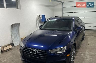 Седан Audi A4 2019 в Львове