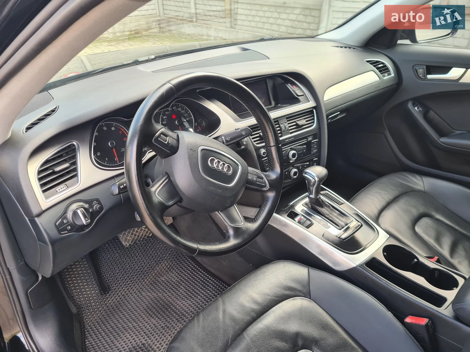 2012 Audi A4 - мініатюра 18