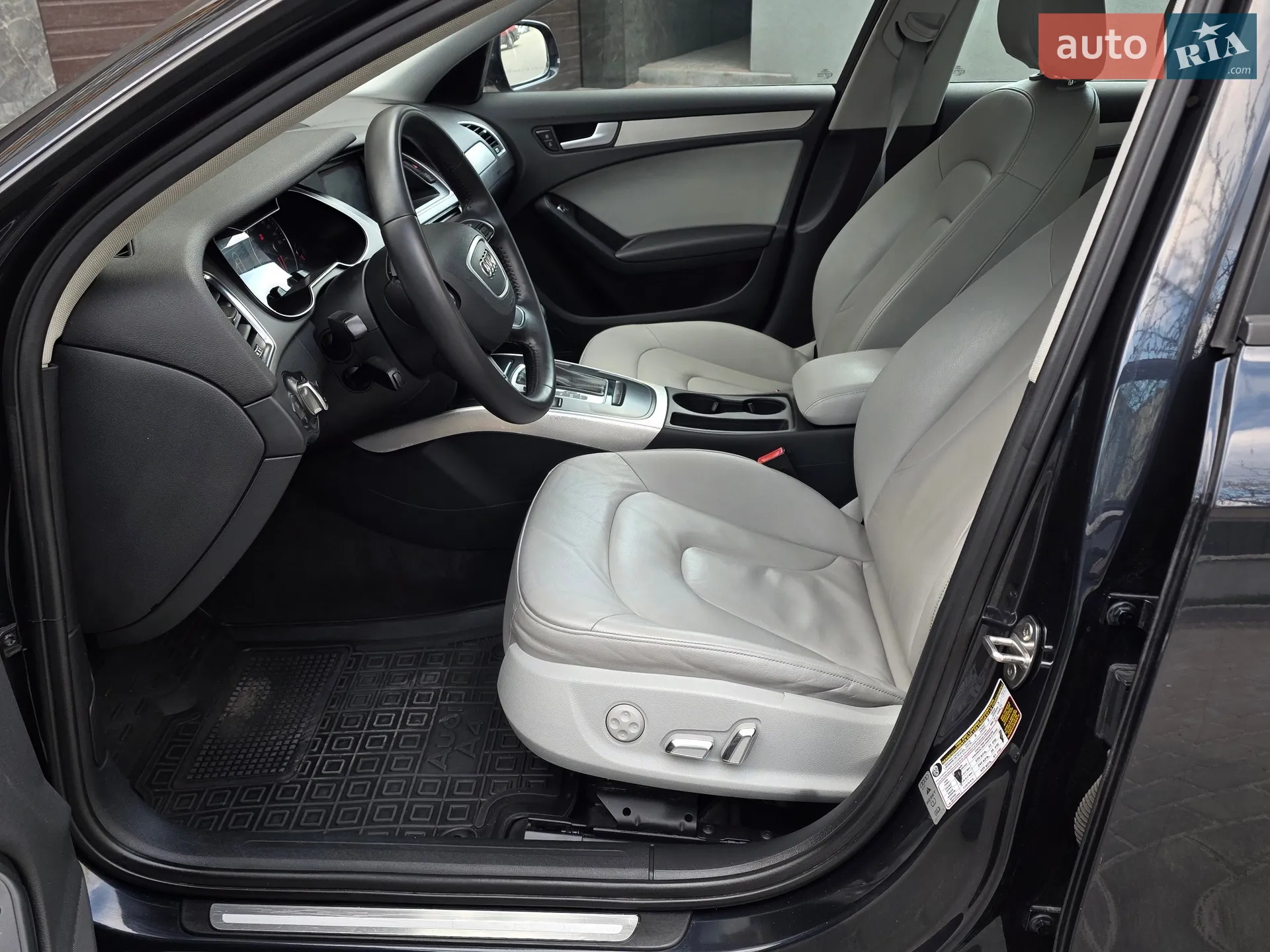 2012 Audi A4 - мініатюра 24