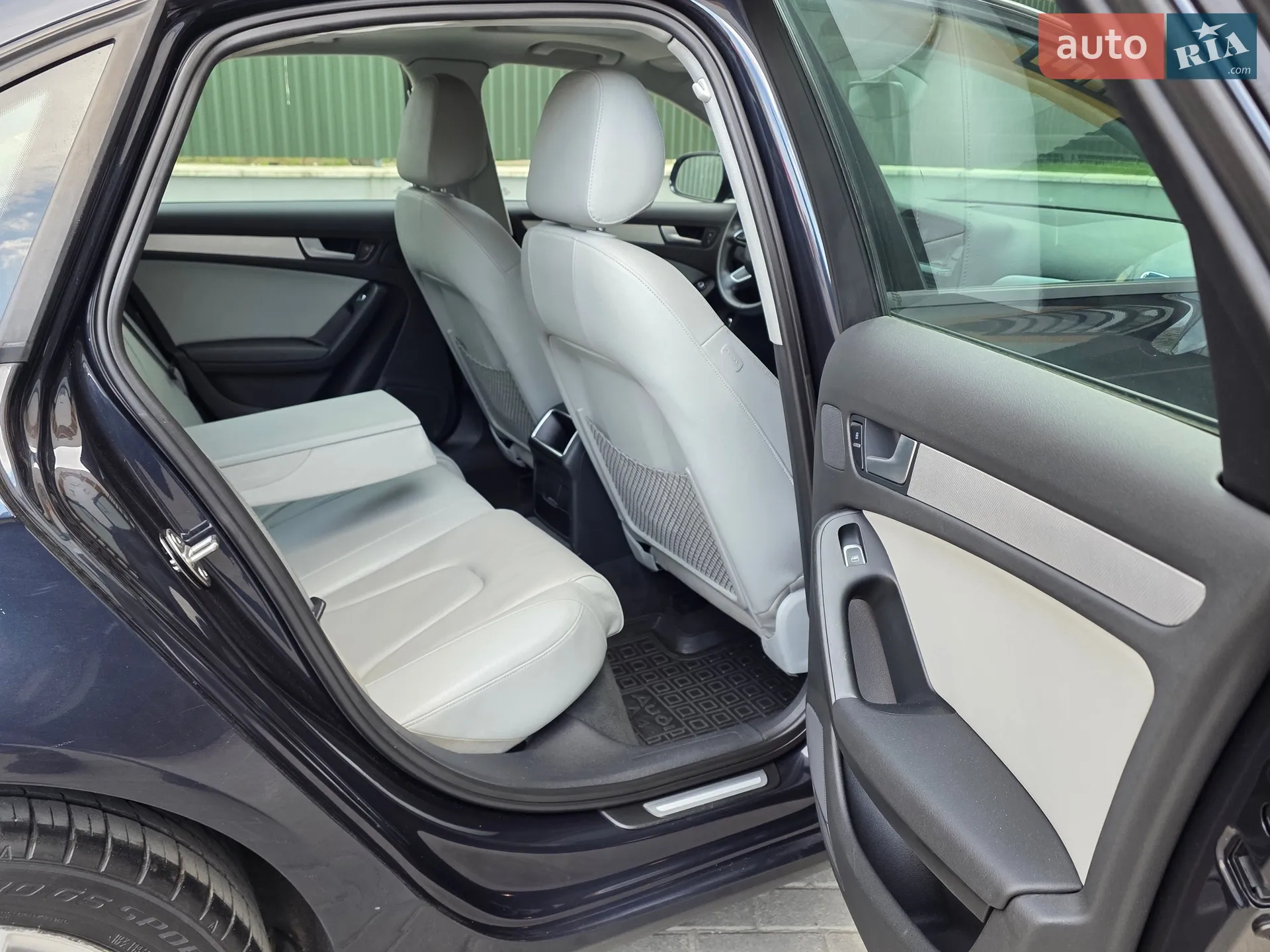 2012 Audi A4 - мініатюра 33