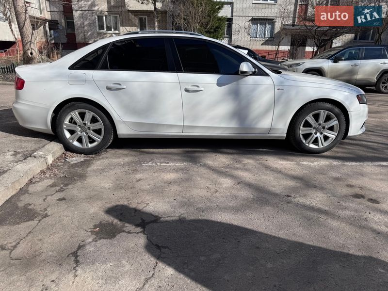 Audi A4 2011