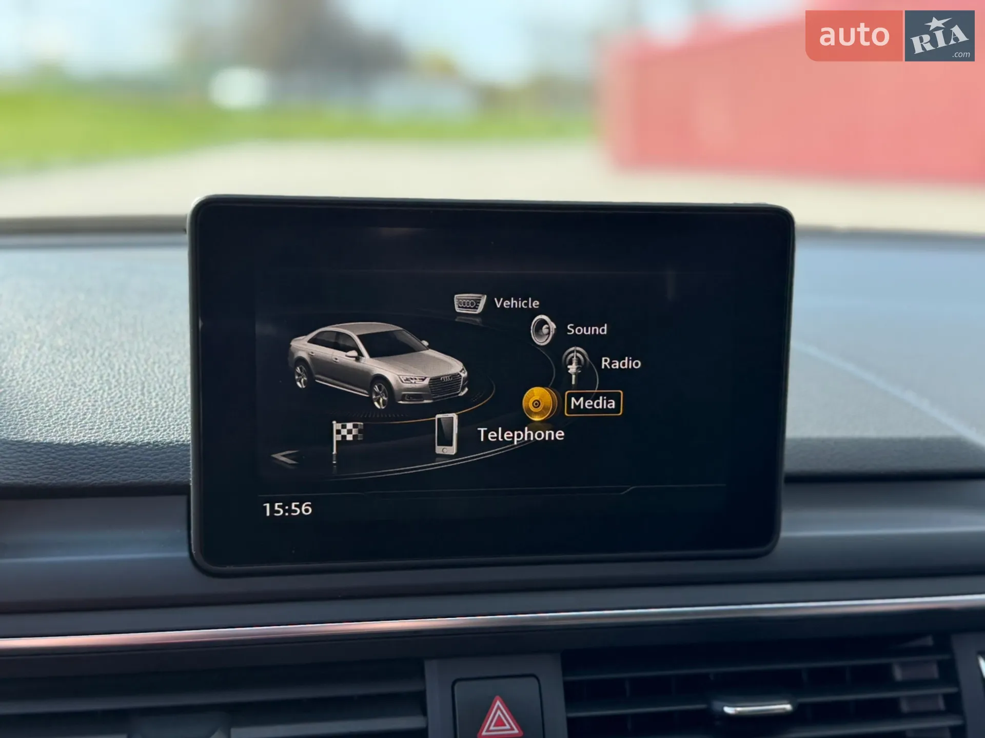 2015 Audi A4 - мініатюра 15