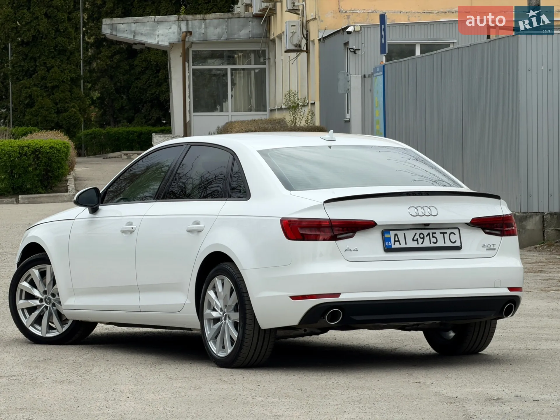 2016 Audi A4 - мініатюра 7