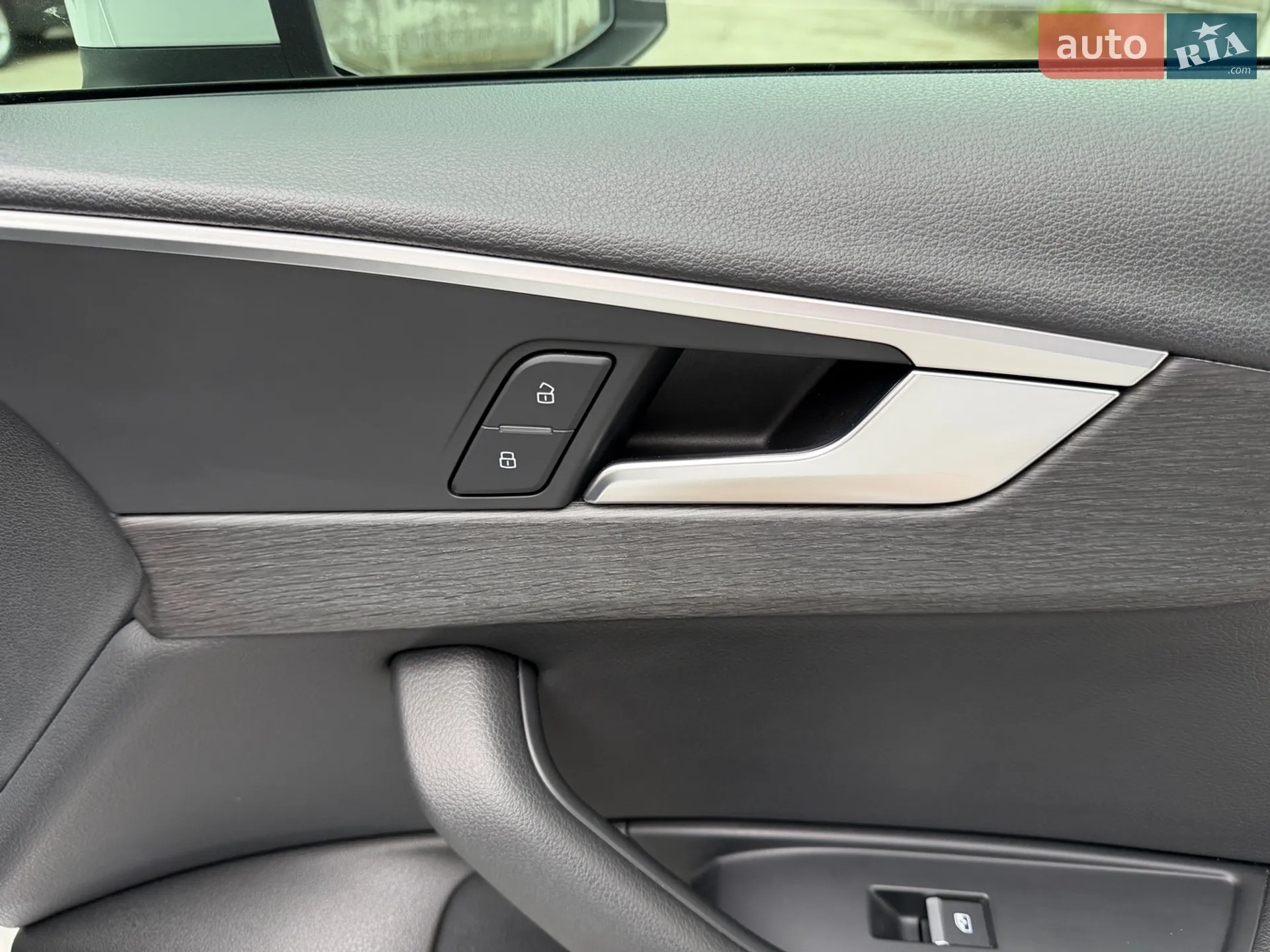 2016 Audi A4 - мініатюра 26