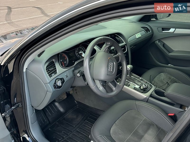 Универсал Audi A4 2012 в Киеве