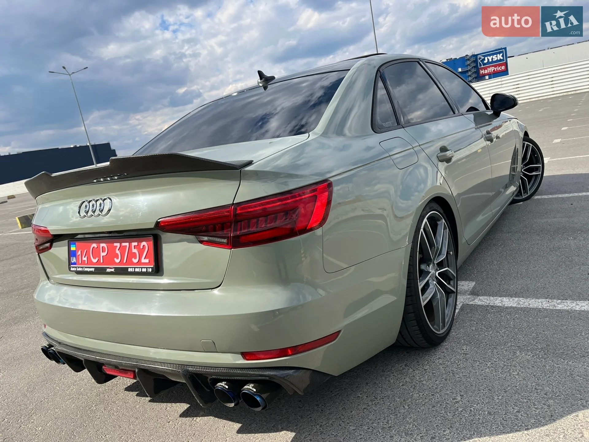 2017 Audi A4 - мініатюра 3