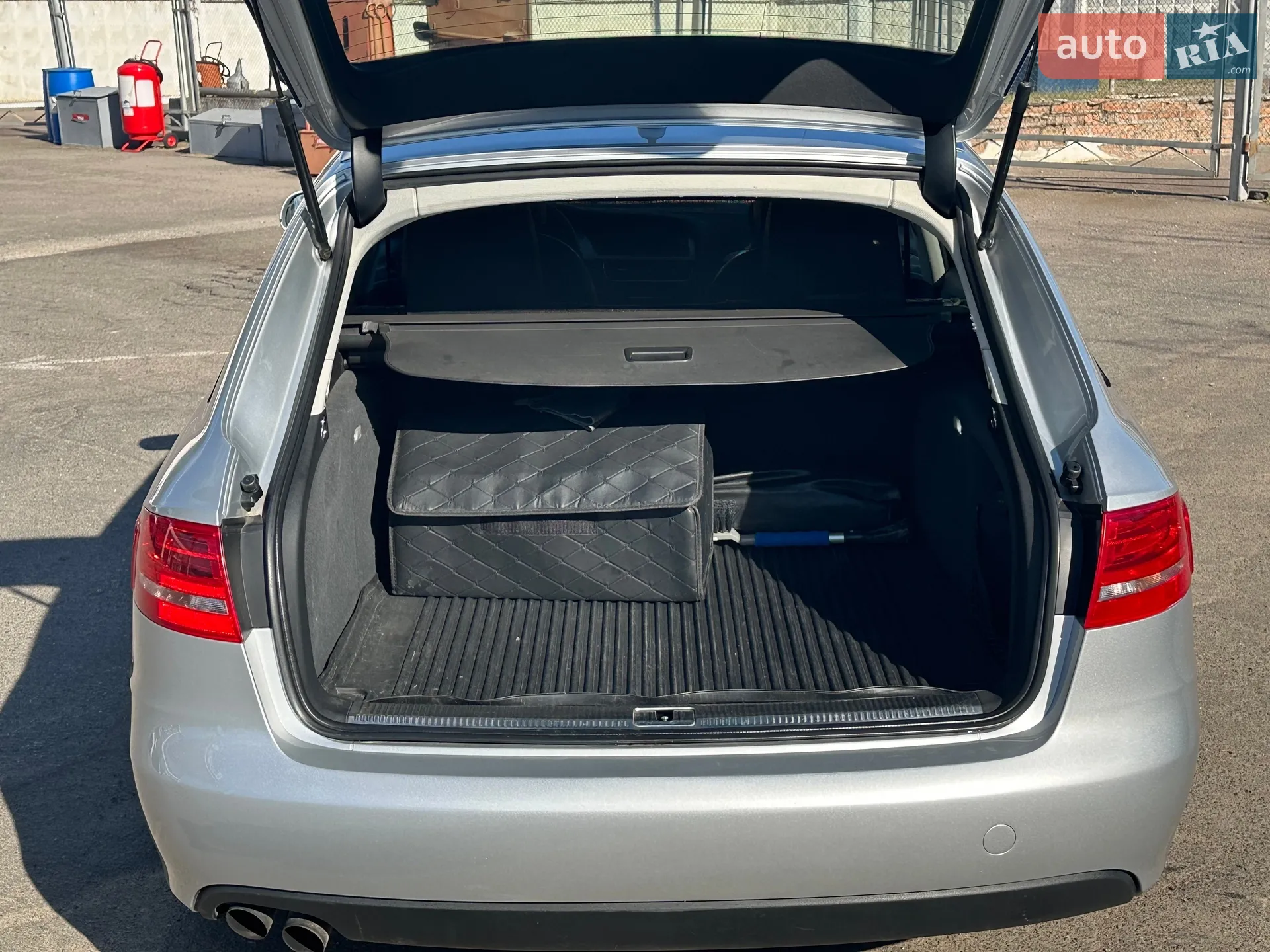 2011 Audi A4 - мініатюра 9