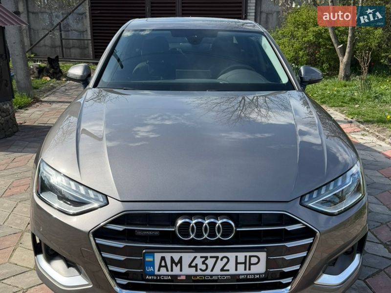 Седан Audi A4 2022 в Бердичеве