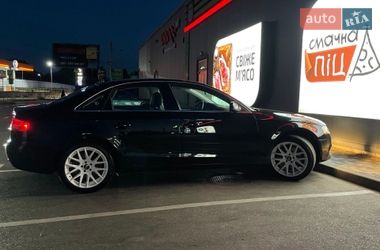 Седан Audi A4 2010 в Киеве