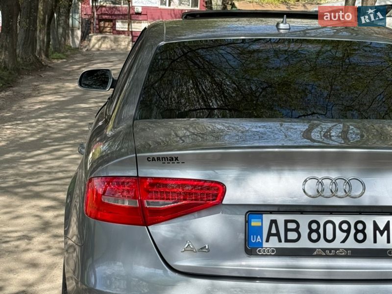 Седан Audi A4 2014 в Хмельницком