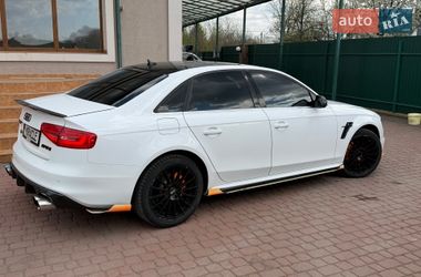 Седан Audi A4 2015 в Львове